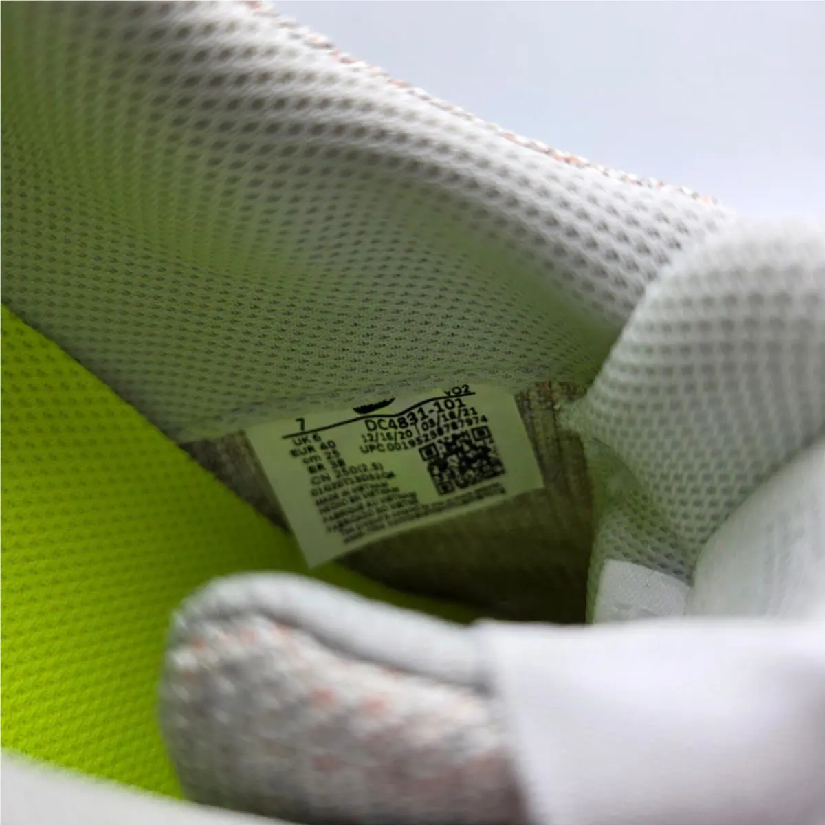 Nike shoes - Nike Air Force 1 Crater Flyknit - White 6