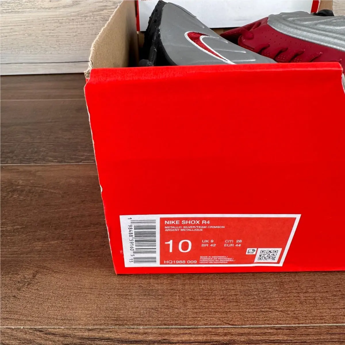 Nike shoes - Nike Shox R4 - Shox - HQ1988 009 - Red 5