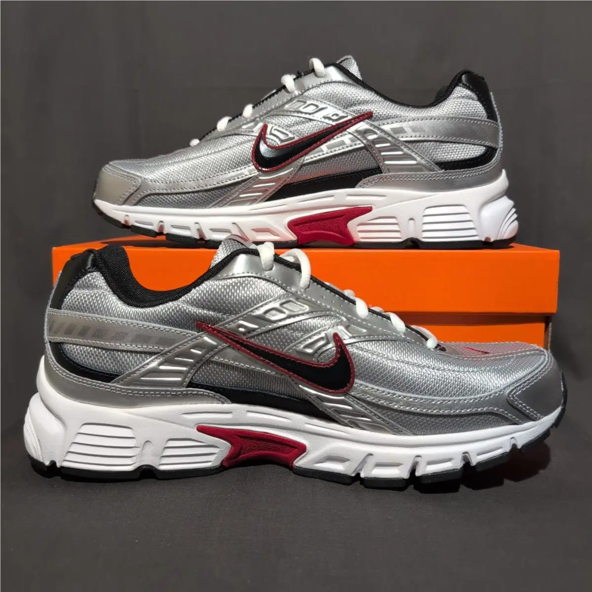 Nike shoes - Nike Initiator - Initiator - Silver 0