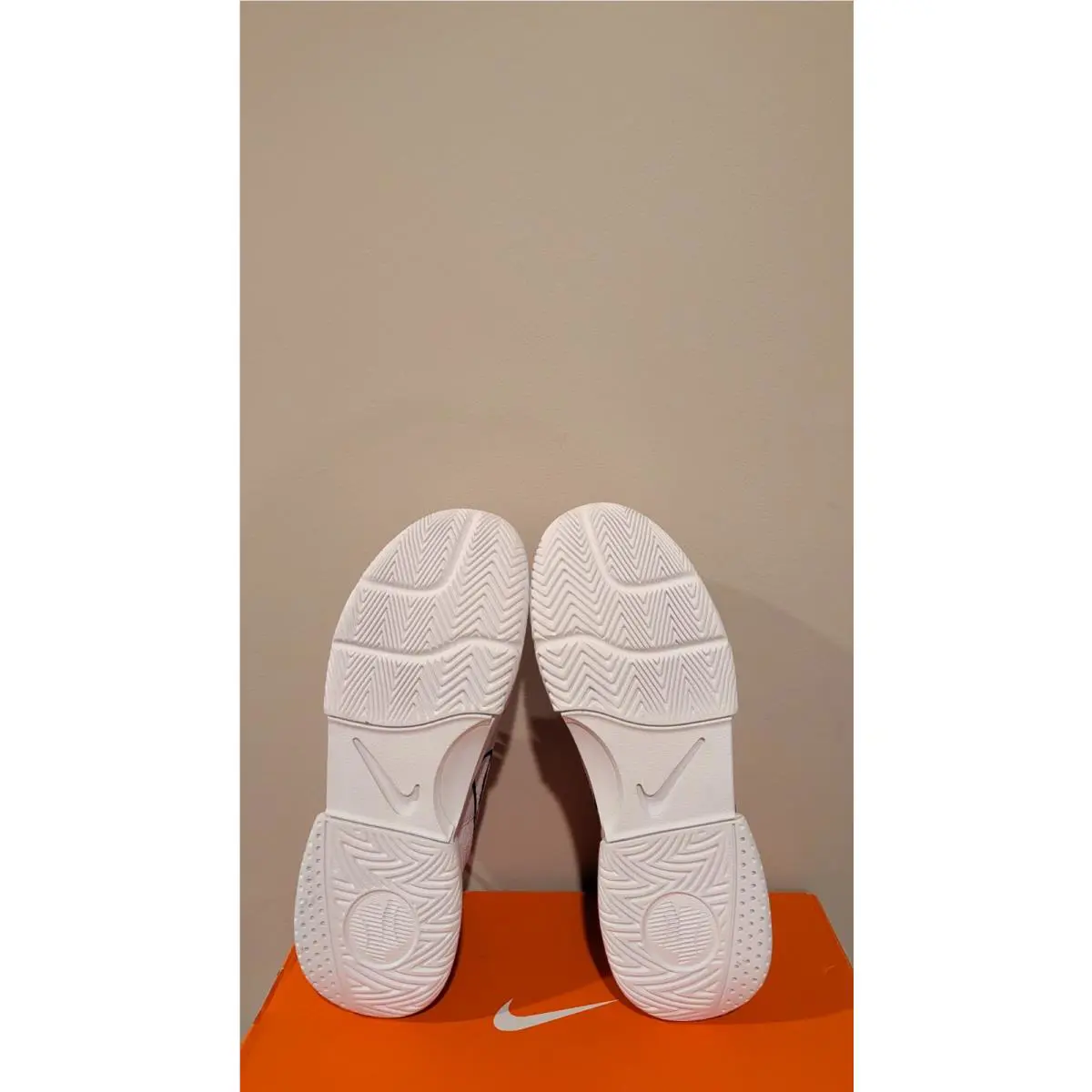 Nike shoes - amethyst tint/deep night white 3