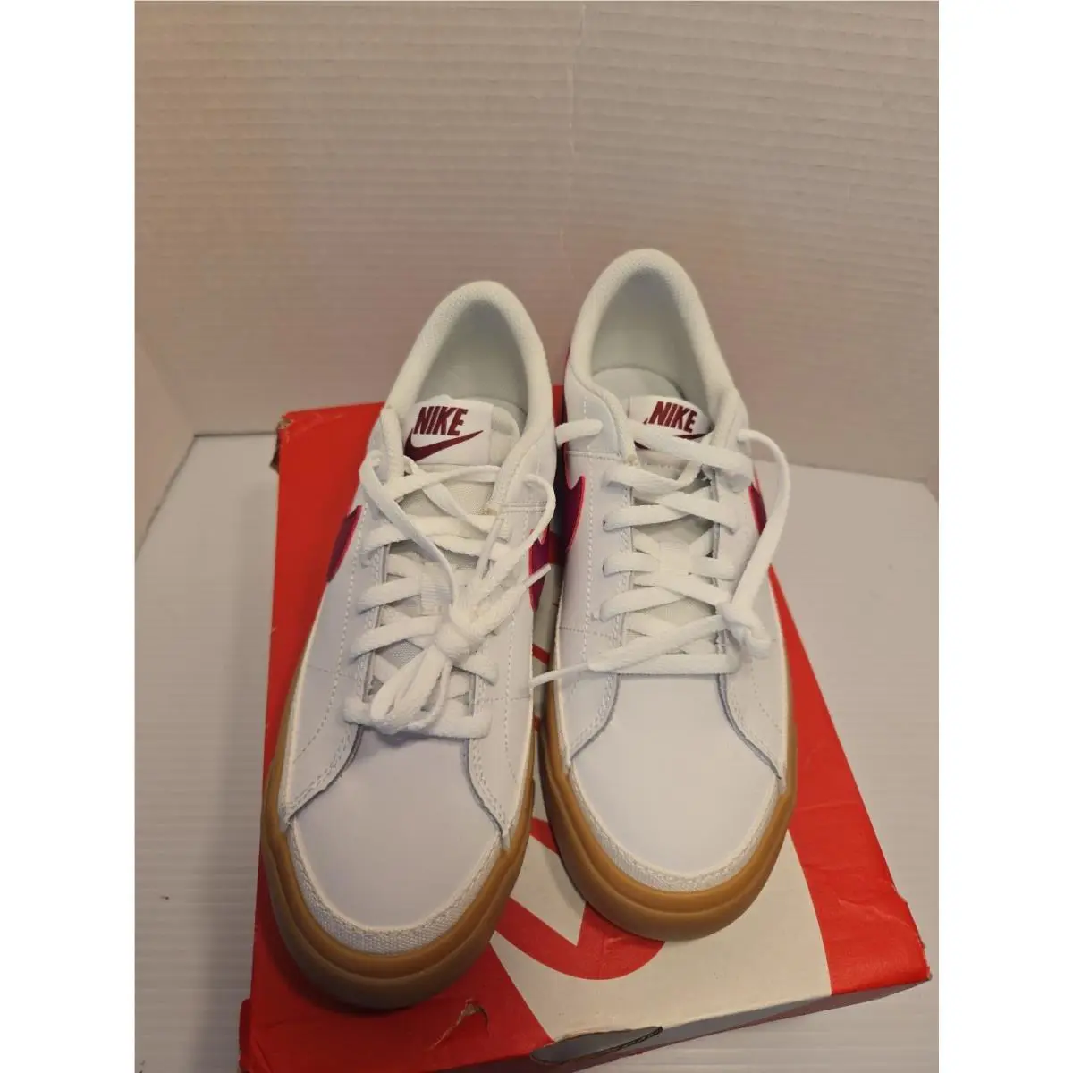 Nike shoes - Nike Court Legacy - Court Legacy - White/Gum Yellow/Team Red (UPC: 195203718422) 1