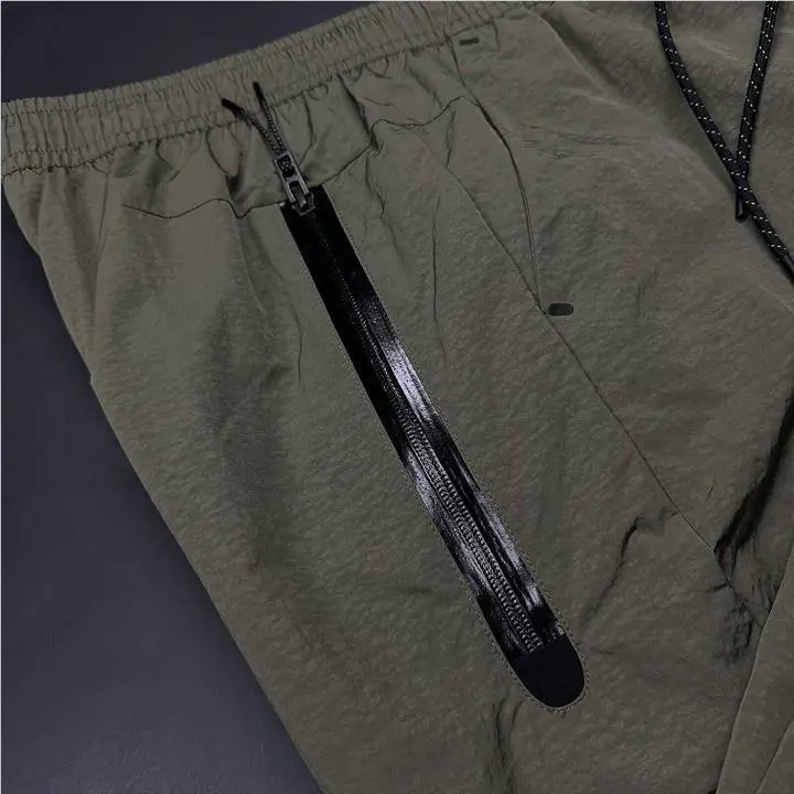 Nike clothing - Nike NSW Tech Essentials - NSW Tech Essentials - Green 4