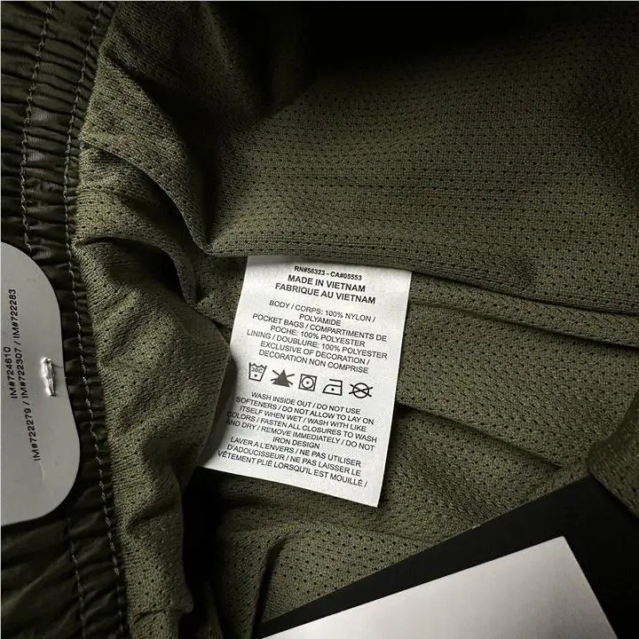 Nike clothing - Nike NSW Tech Essentials - NSW Tech Essentials - Green 5