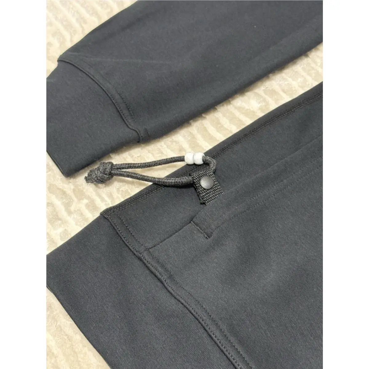 Nike clothing - Black 4