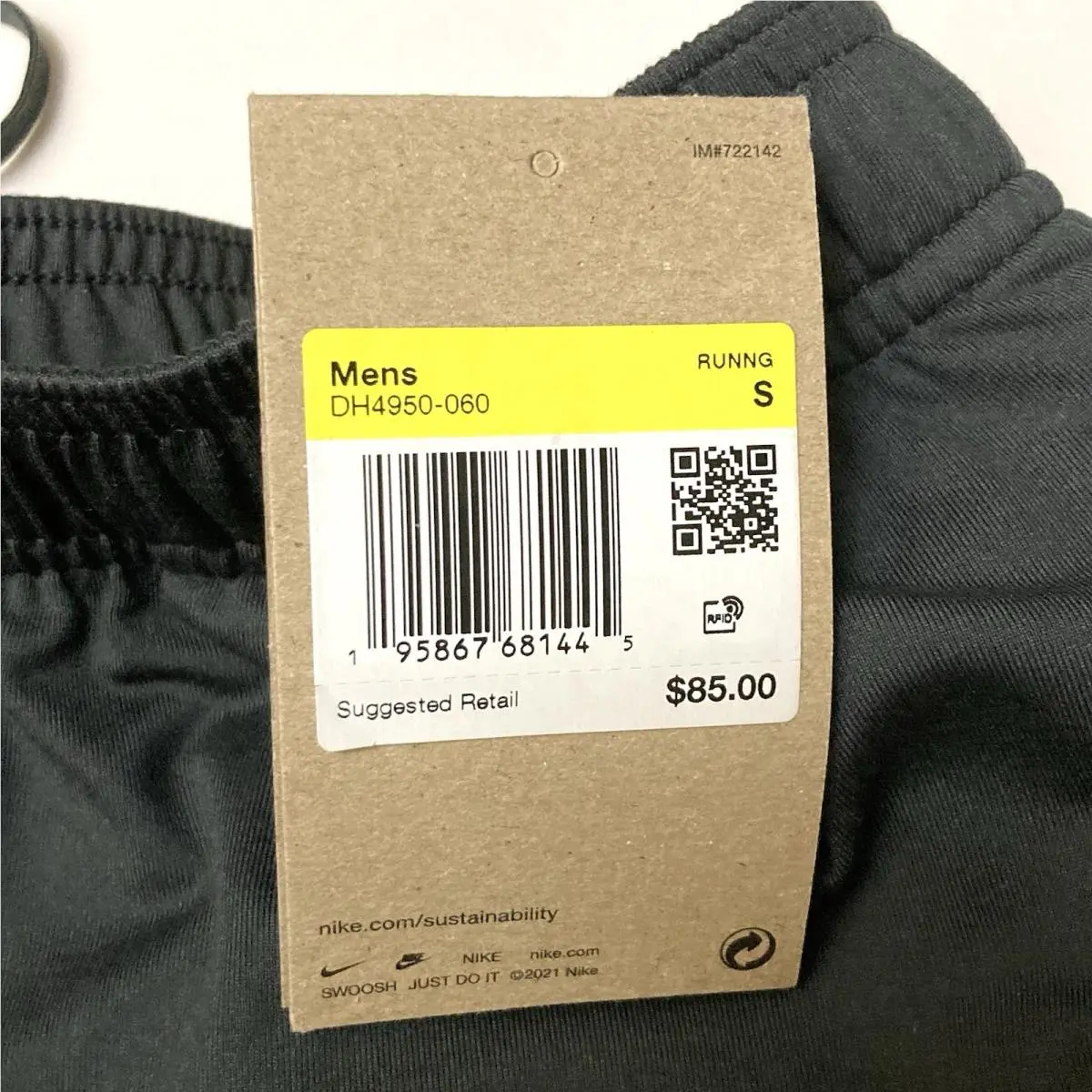 Nike clothing - DH4950-060 - Black (UPC: 195867681445) 2
