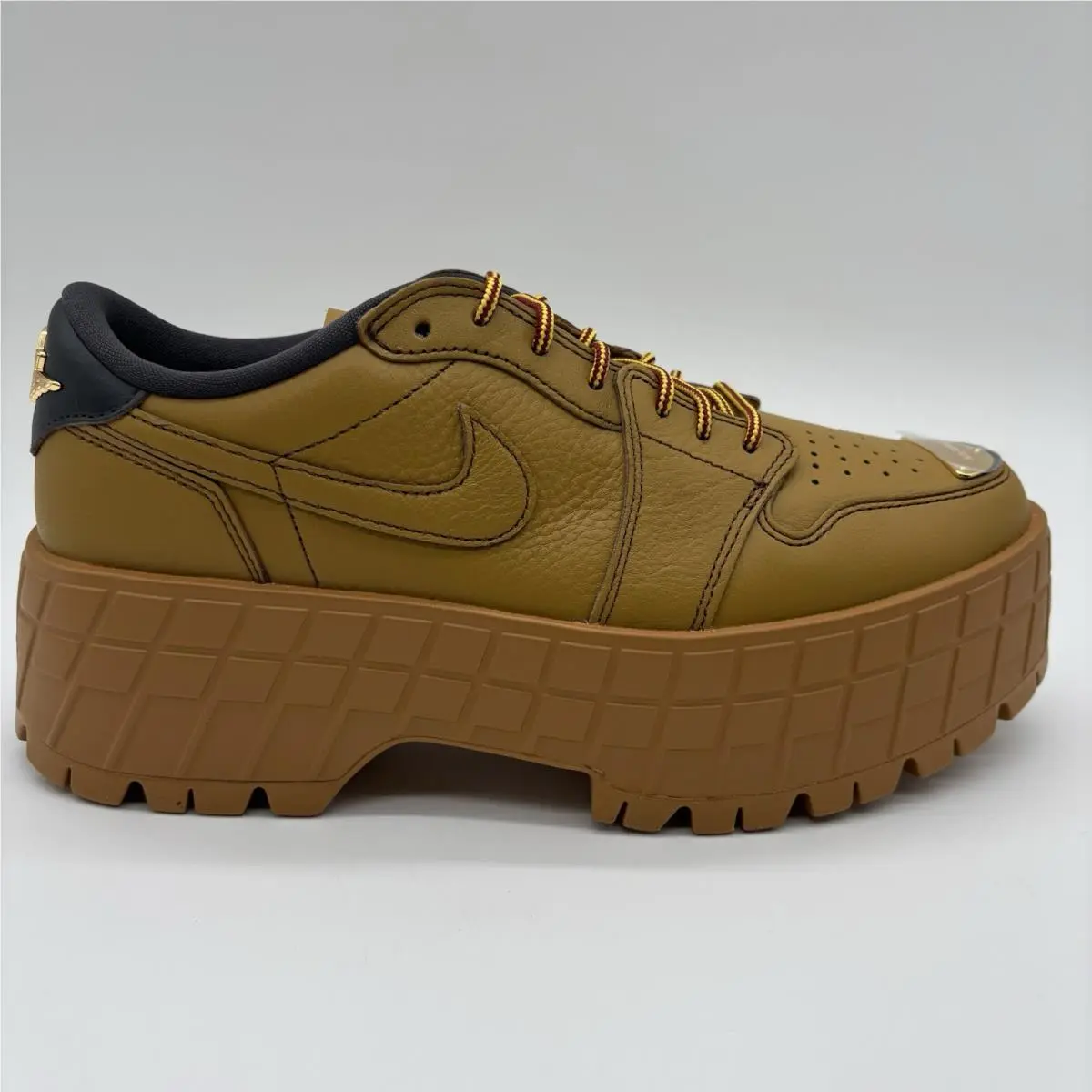 Nike shoes - Air Jordan 1 Brooklyn - Air Brooklyn - HF3184-700 - Brown 0