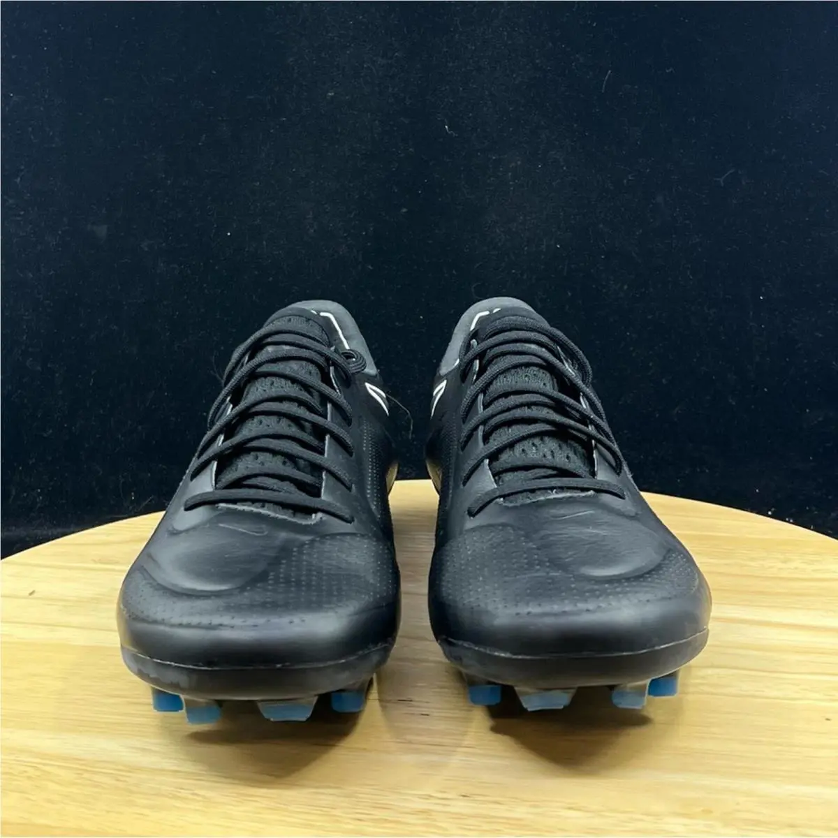 Nike shoes - Black 0