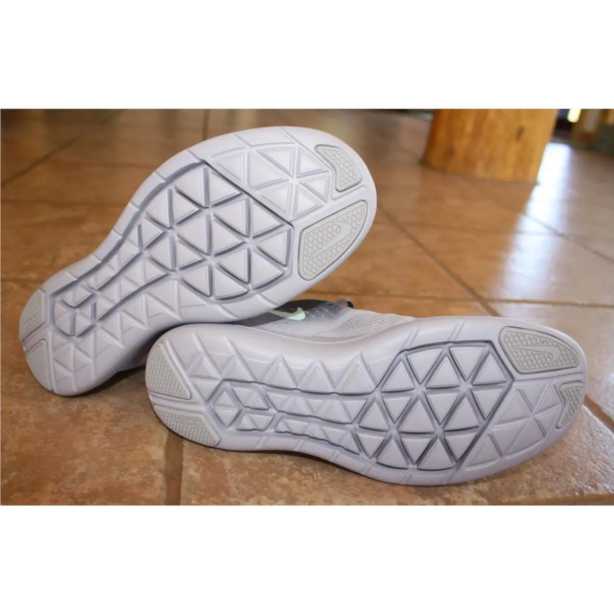 Nike shoes - Nike Flex 2017 - Flex - Light Carbon (UPC: 888411916086) 5