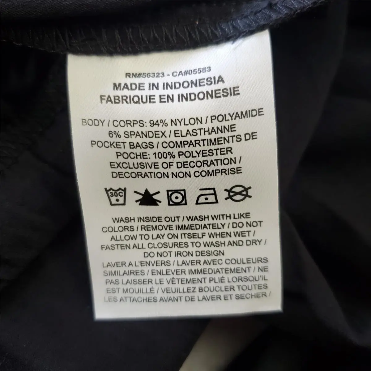 Nike clothing - Nike SB Anorak Skate Jacket - FV7343-010 - Black (UPC: 197601393133) 7