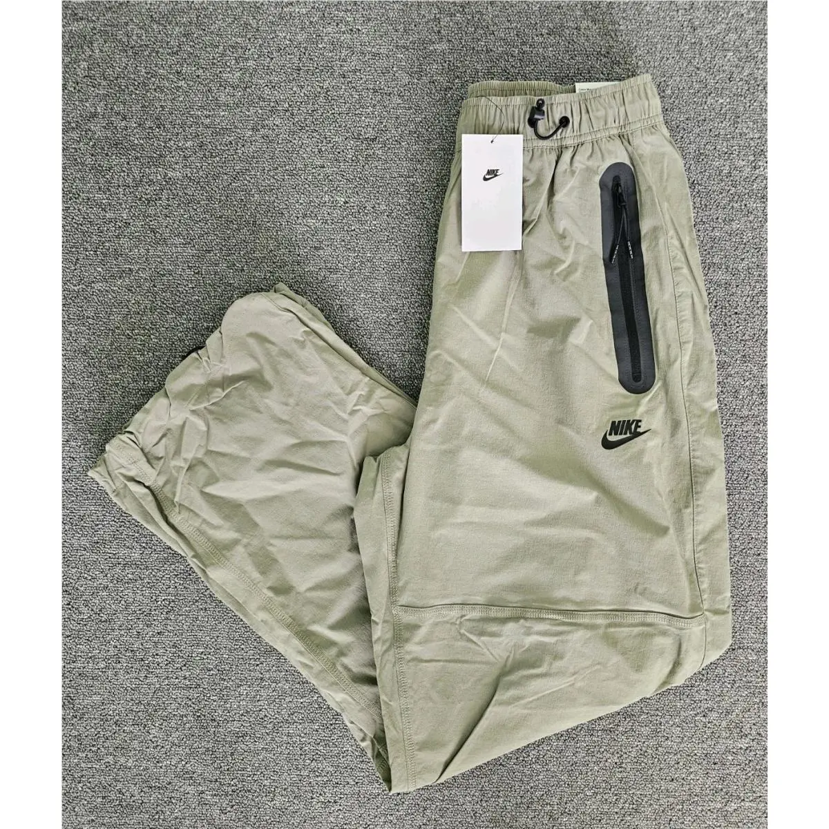 Nike clothing - Nike Tech Woven - Tech Woven - HM7158-320 - Green (UPC: 197863116853) 5