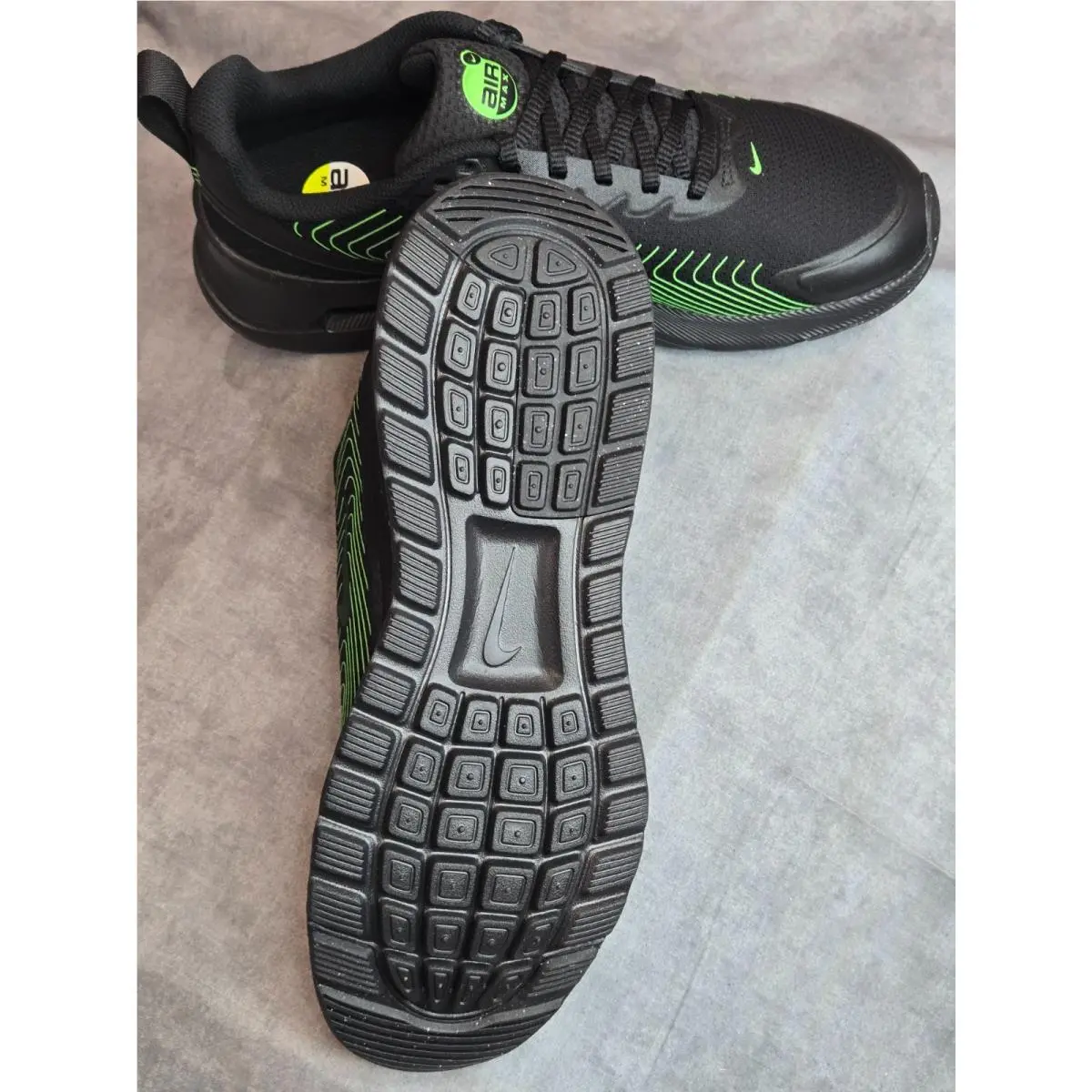 Nike shoes - Air Max Nuaxis - Air Max Nuaxis - FD4329-011 - Black and Green 4