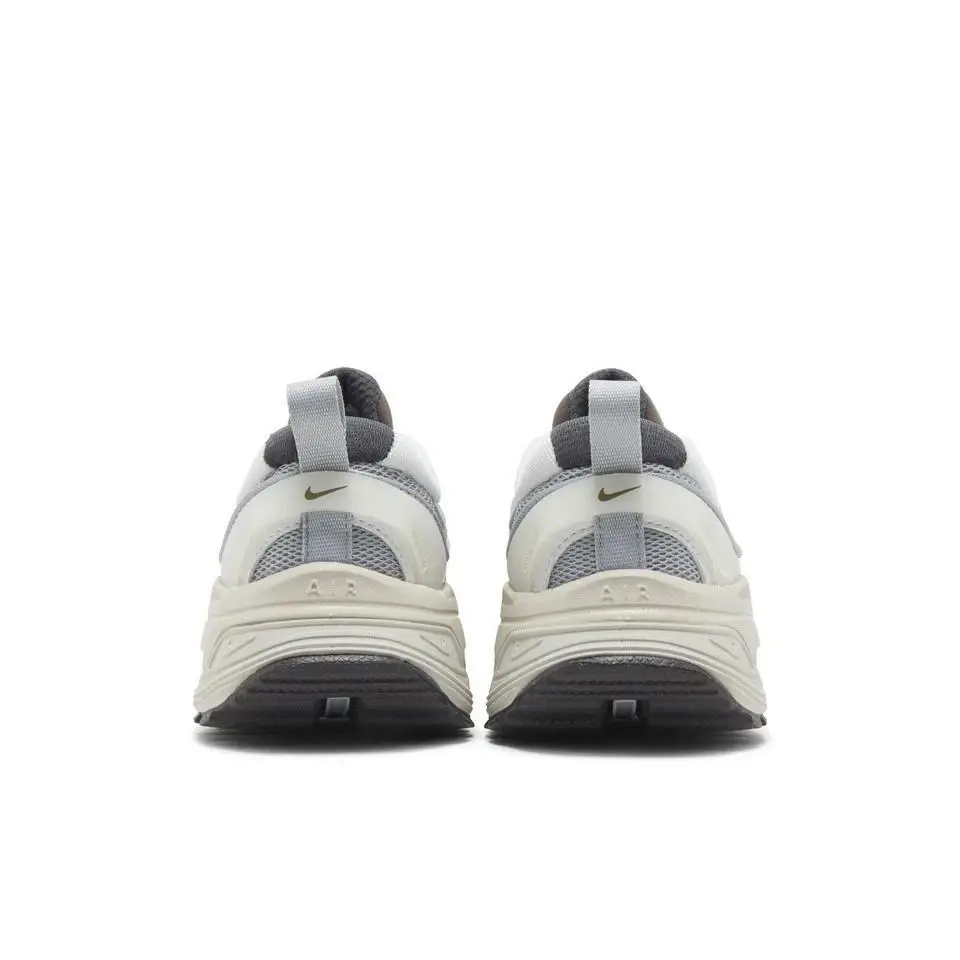 Nike shoes - Nike Air Max Bliss - Air Max Bliss - DZ4707-001 - Gray 2