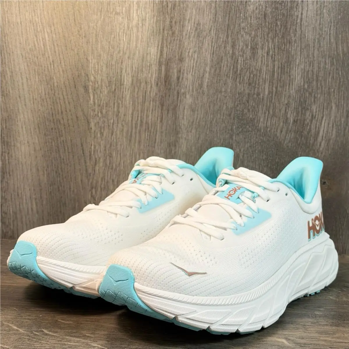 Hoka shoes - Hoka One One Arahi 7 - 1147851 /FTRS - White 0