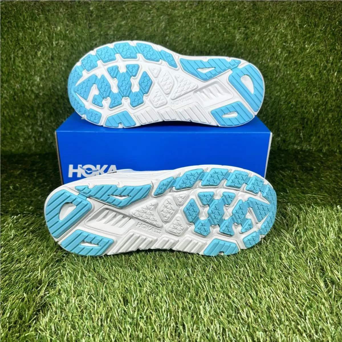 Hoka shoes - Hoka One One Arahi 7 - 1147851 /FTRS - White 6