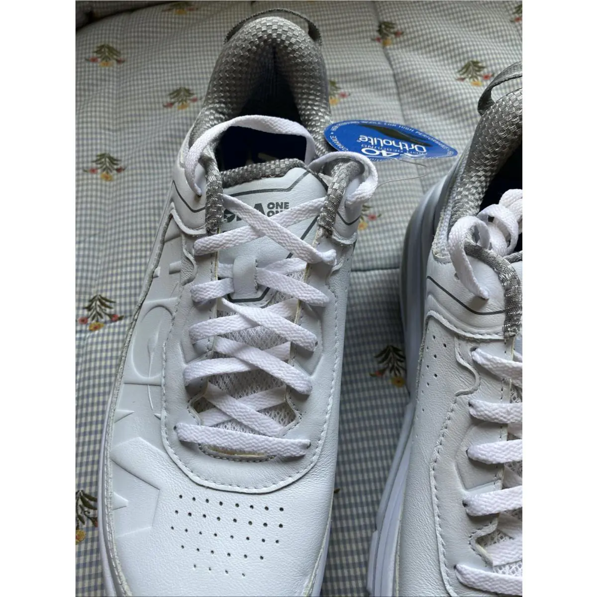 Hoka shoes - Hoka One One Bondi - One One Bondi - DJ3056-001 - White 6