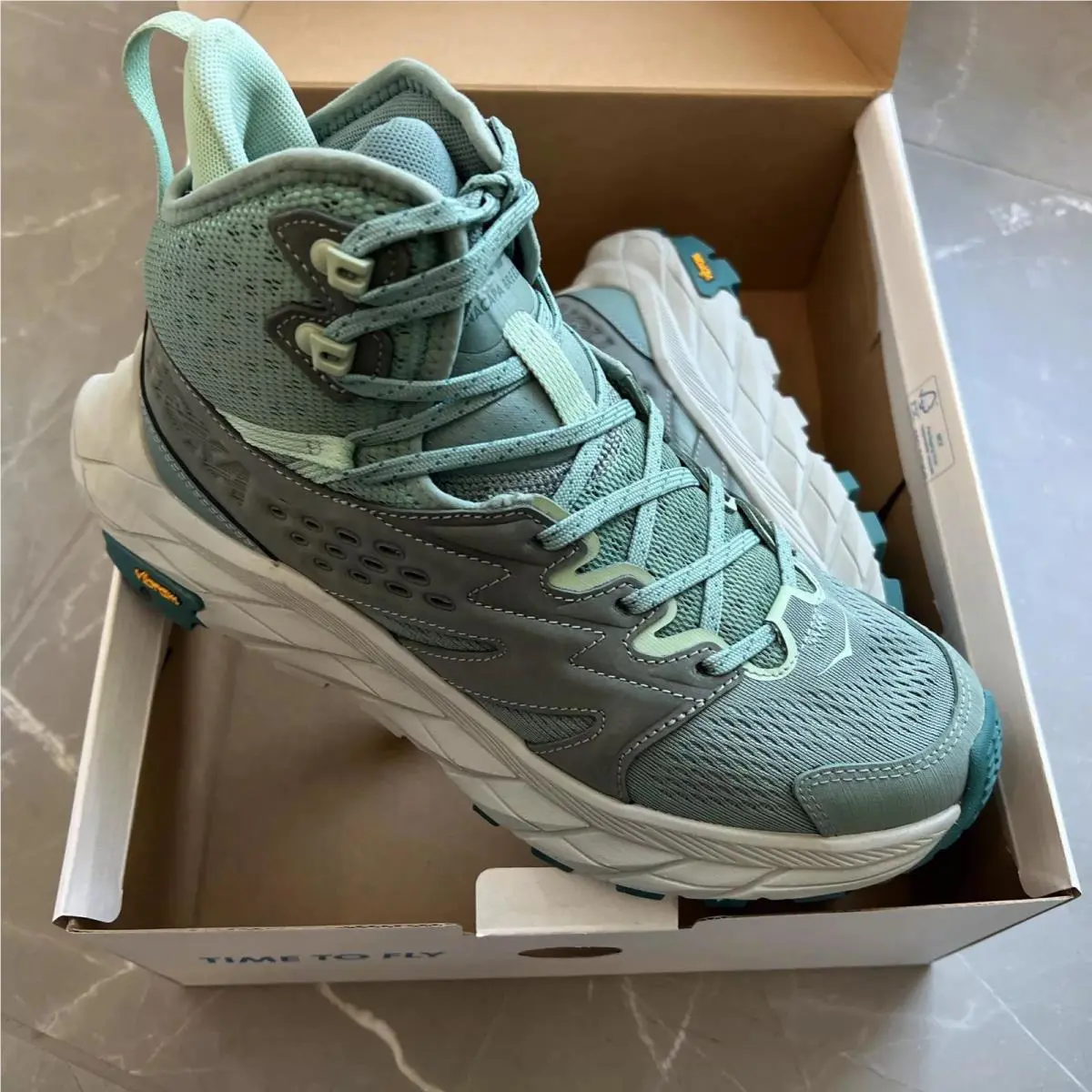 Hoka shoes - Hoka One One Anacapa Breeze - Brown 2