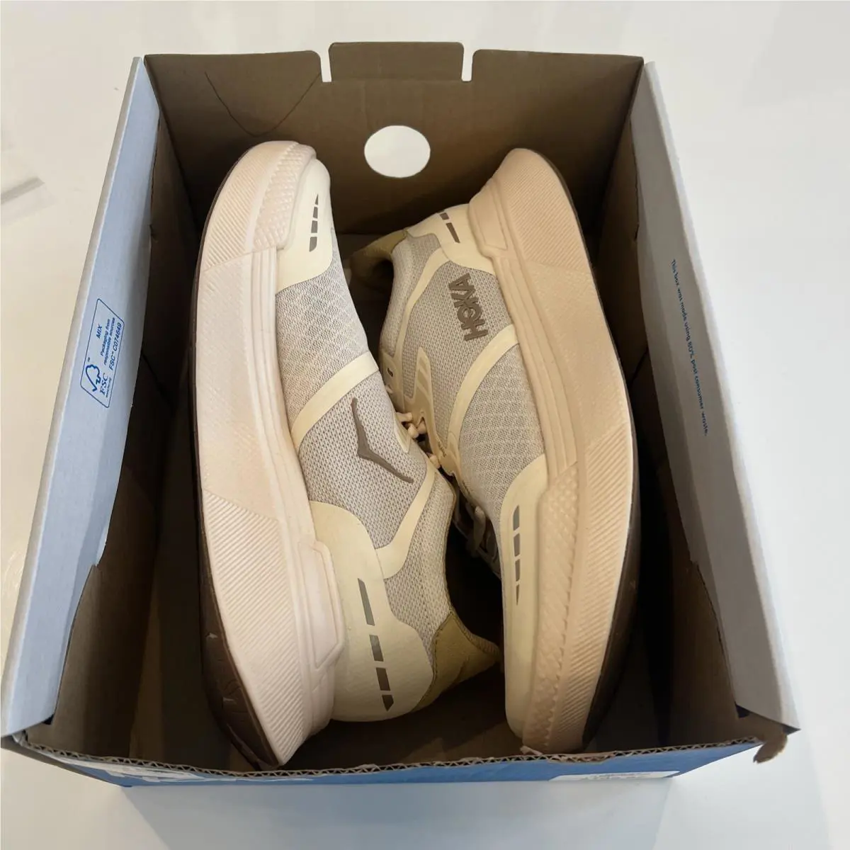 Hoka shoes - Hoka One One Transport X - vanilla / wheat 2
