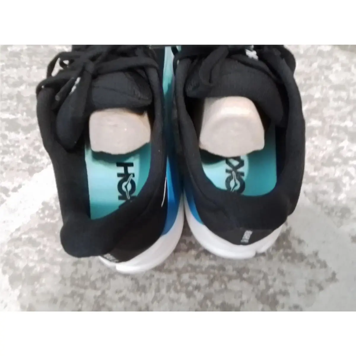 Hoka shoes - Hoka One One Arahi 8 - Black 9