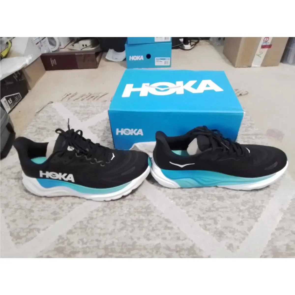 Hoka shoes - Hoka One One Arahi 8 - Black 4