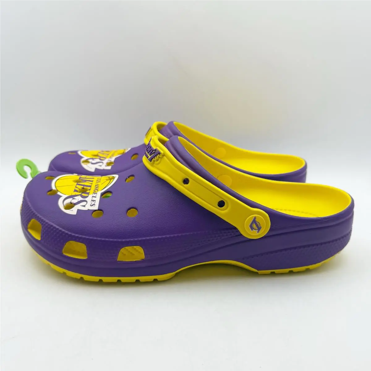 Crocs shoes - Purple (UPC: 196265334872) 4
