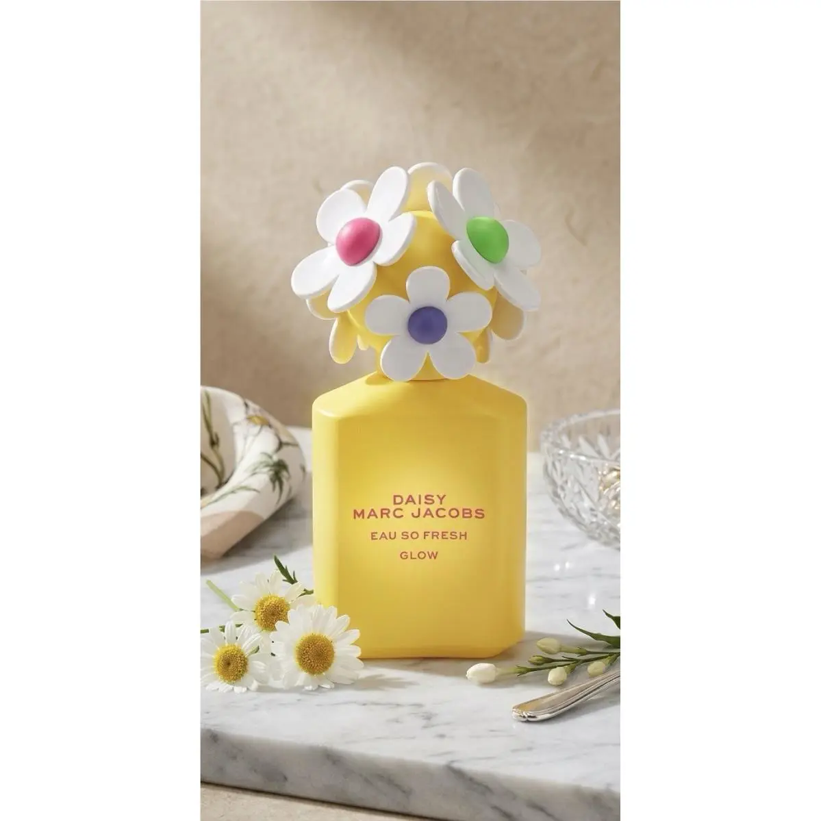 Marc Jacobs Daisy Eau So Fresh Glow – 2.5 oz Perfume Limited Edition