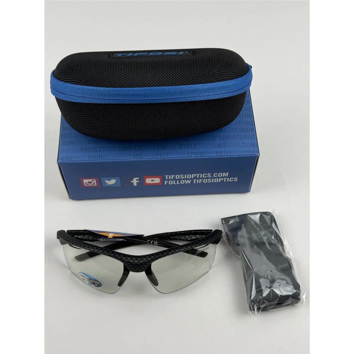 Tifosi Vero Carbon Frame Fototec Sunglasses