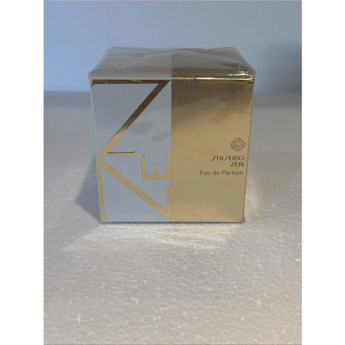 Shiseido Zen Eau de Parfum Natural Spray Vaporisateur 3.3 oz 100 ml Floral