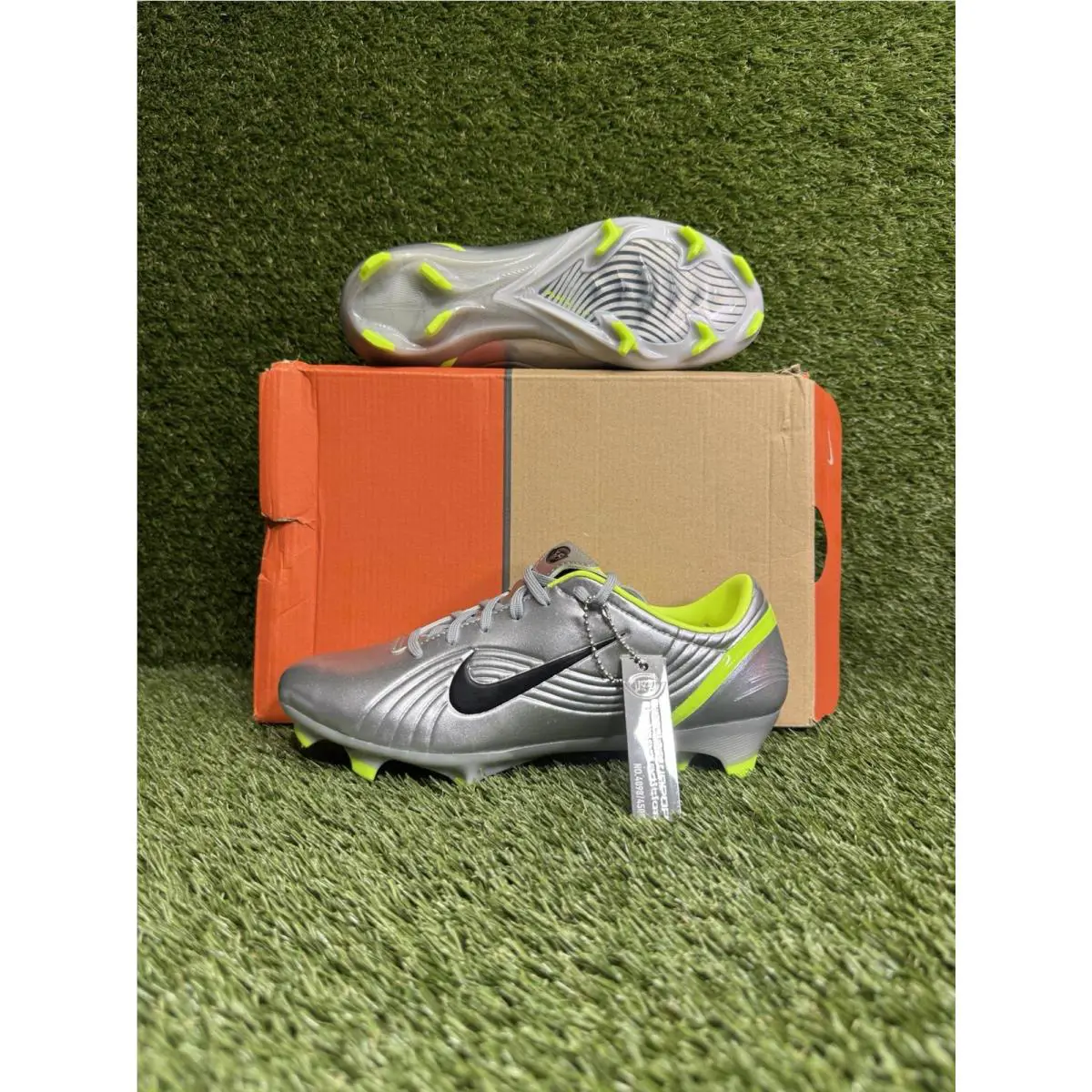 Nike shoes - Nike Zoom Mercurial Vapor 1 - HV0888-001 - Silver 0