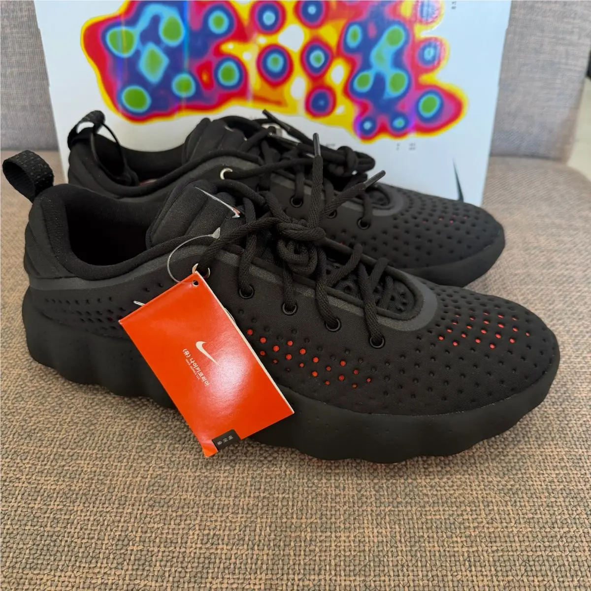 Nike shoes - Mind 002 - Mind - HQ4308-001 - Black / Hyper Crimson / Hyper Crimson / Chrome 12