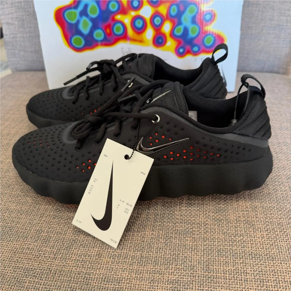 Nike shoes - Mind 002 - Mind - HQ4308-001 - Black / Hyper Crimson / Hyper Crimson / Chrome 13