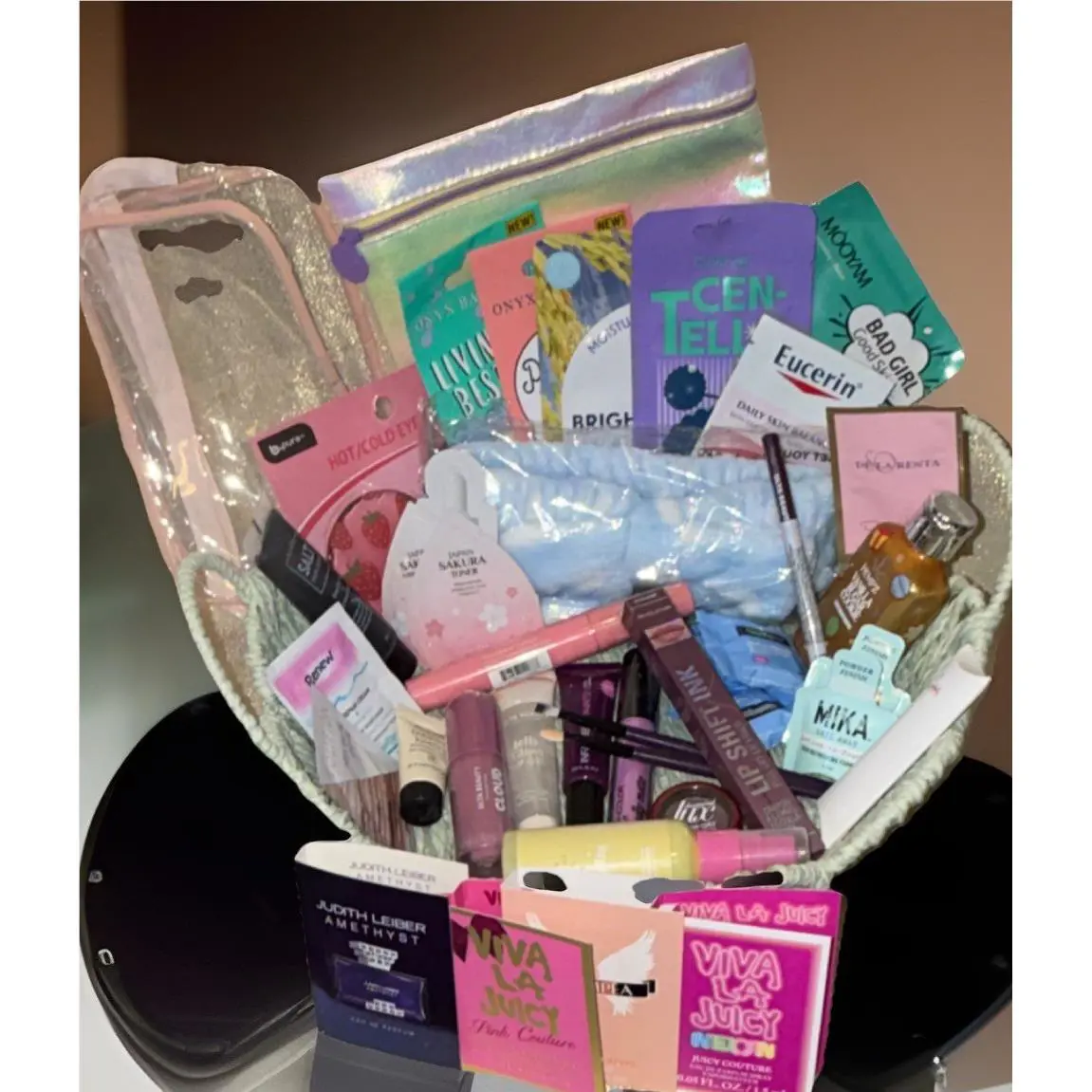 40 PC Ulta Beauty L`oréal Kleancolor Mixed Lot Makeup Skincare Perfume Bags