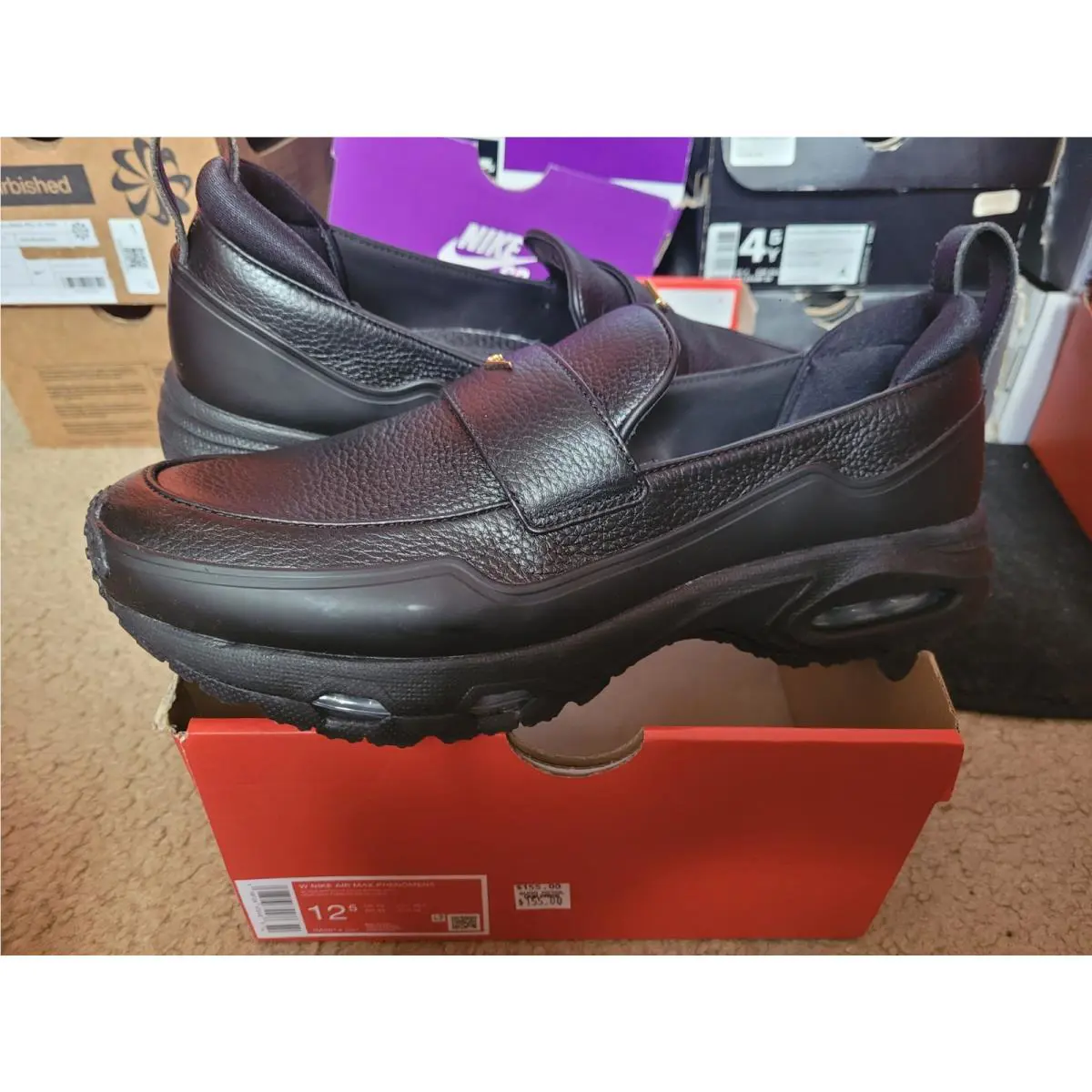 Nike shoes - Black 4