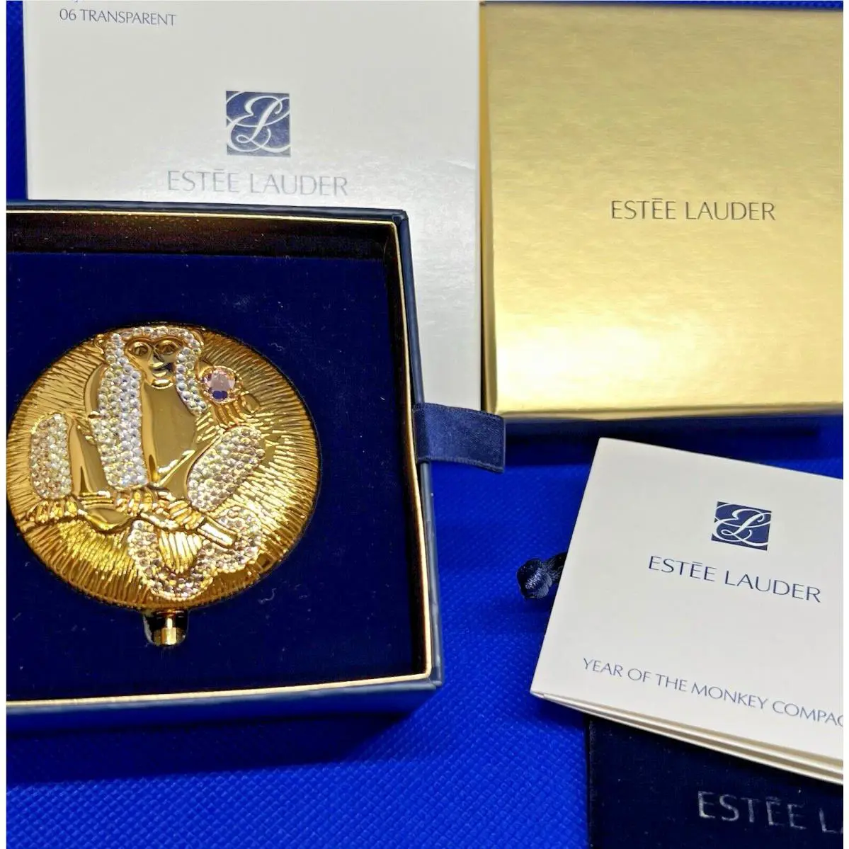 Estee Lauder Year Of The Monkey Perfecting Pressed Powder Compact 2015