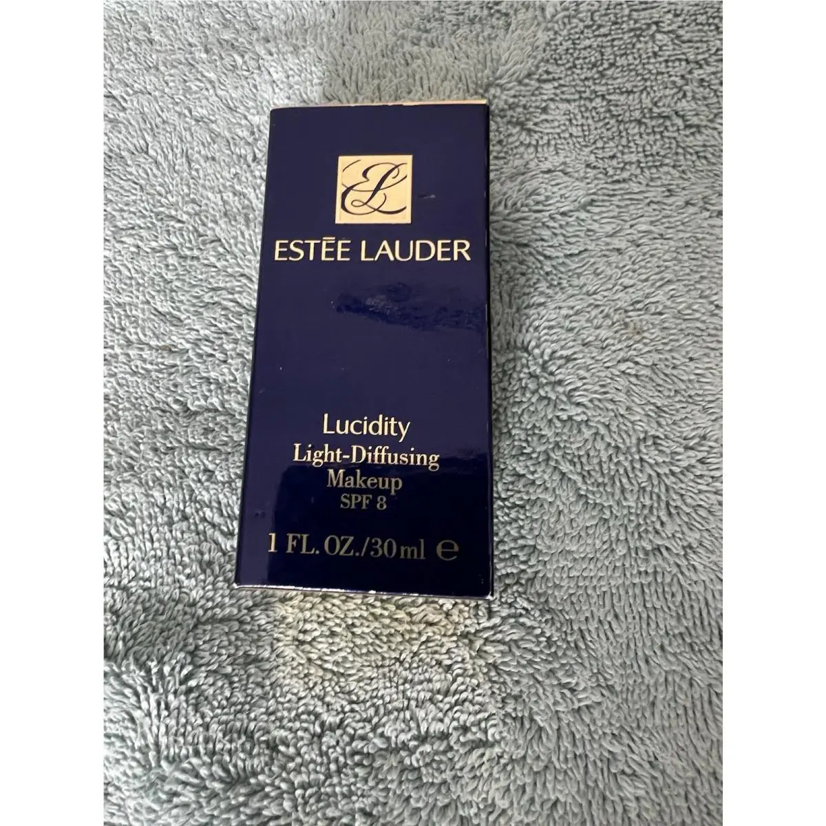 Estee Lauder 03 Vanilla Beige 2C1 Lucidity Light Diffusing Makeup 1 oz