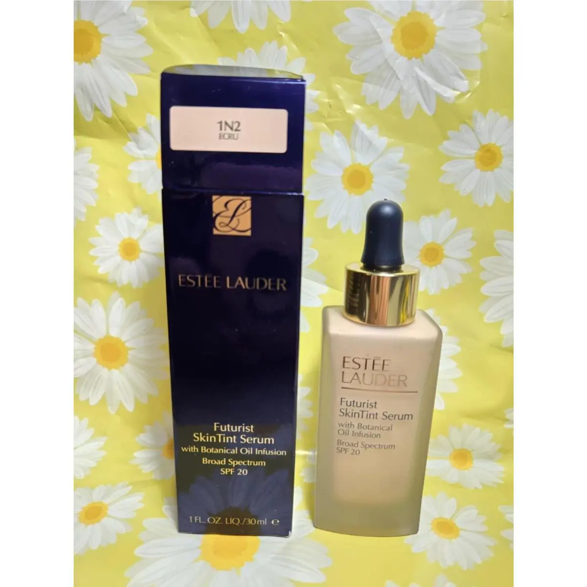 Estée Lauder Futurist Skin Tint Serum Foundation Spf 20 1N2 Ecru 1 oz