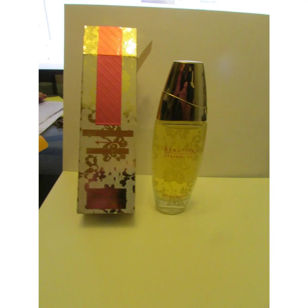 Beautiful Spring Veil Estee Lauder For Women 3.4 oz Eau Fraiche Spray