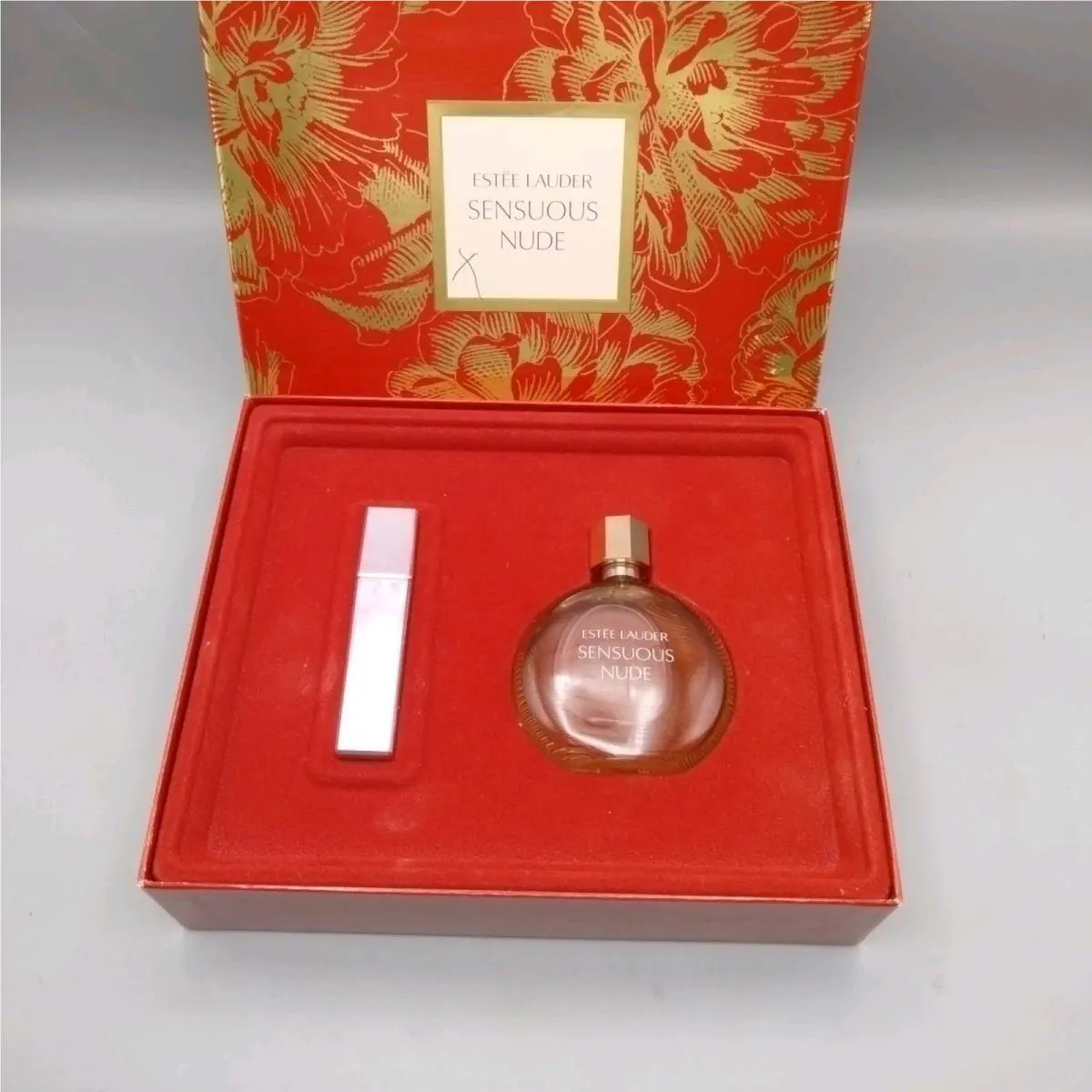 Estee Lauder Sensuous Parfum Gift Set Rare