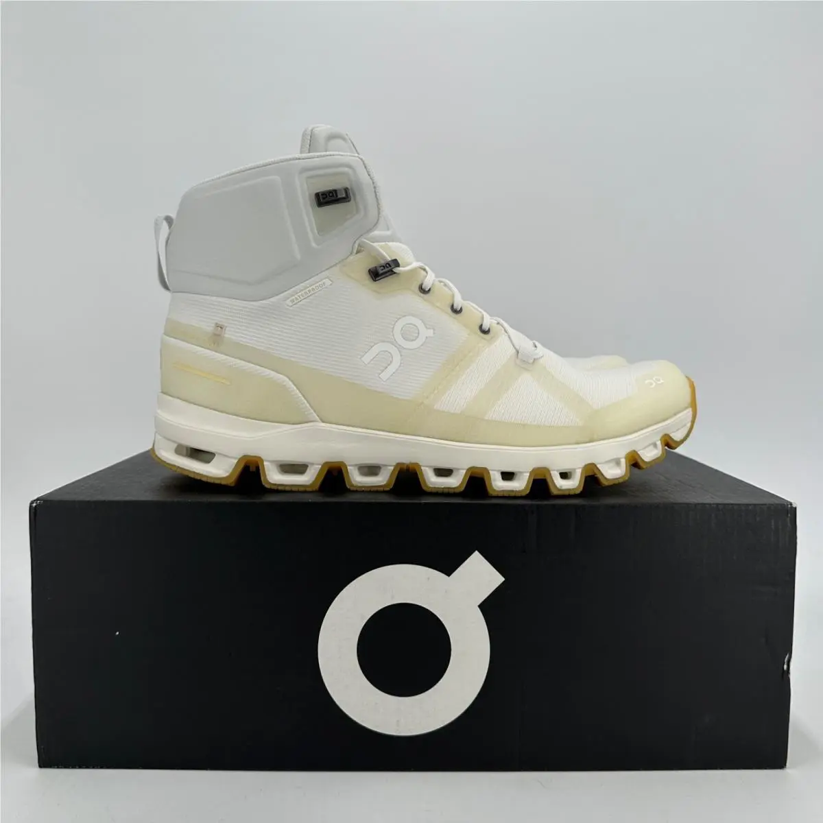 On-Running shoes - On Cloudrock - Cloudrock - White (UPC: 7630040596244) 0
