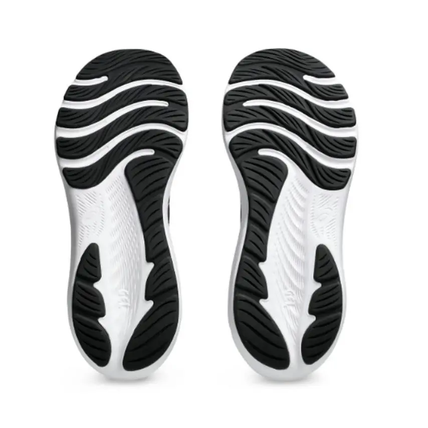 Asics shoes - Black/White 5