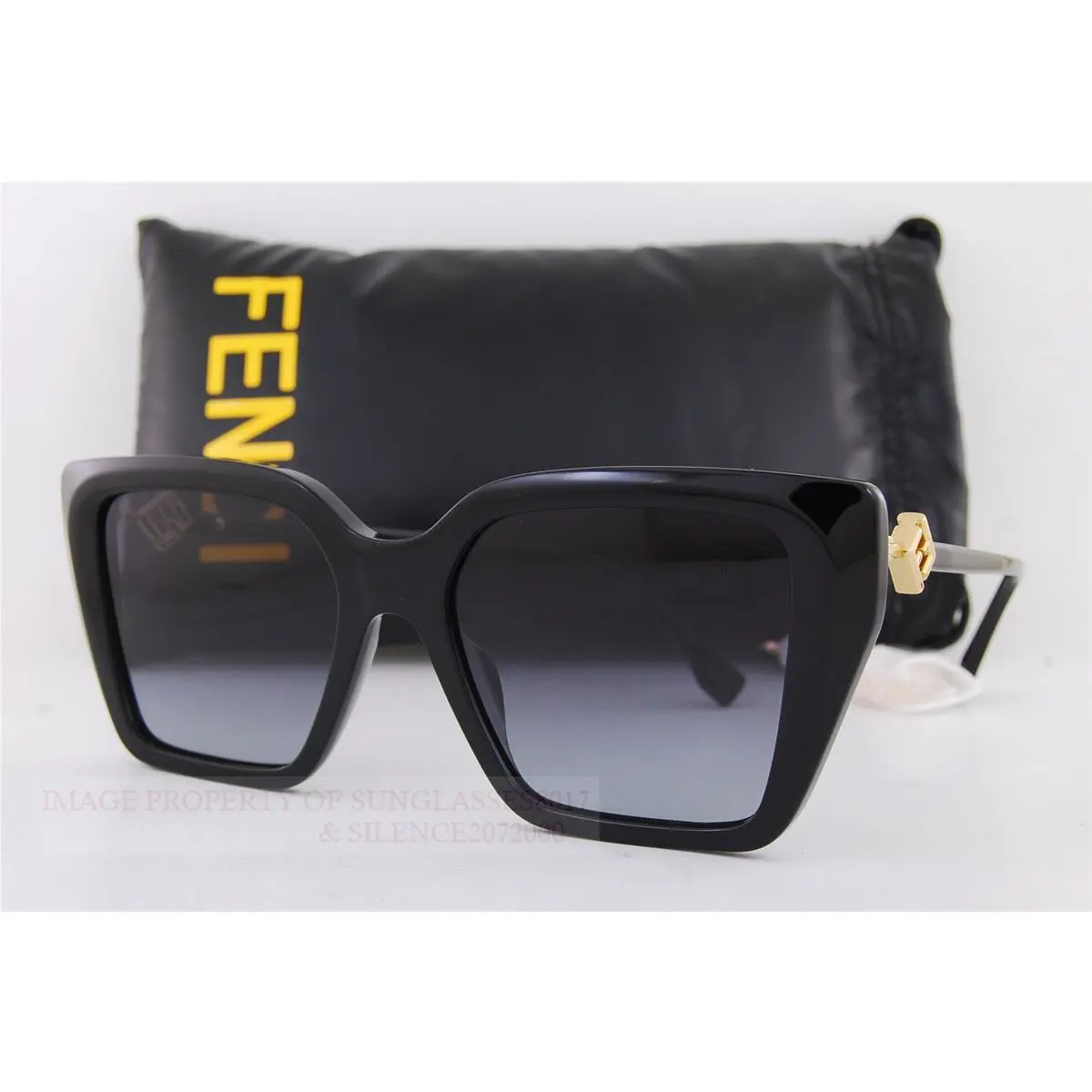 Fendi Sunglasses FE 40161I 01B Black/grey Gradient For Women