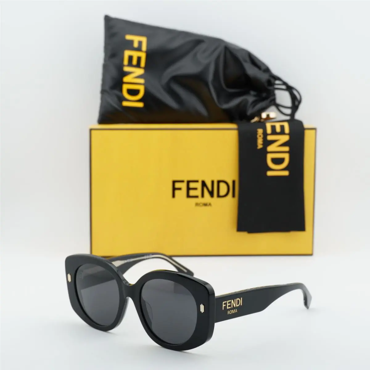 Fendi FE40137F 01A Roma Shiny Black/grey 53-21-145 Sunglasses