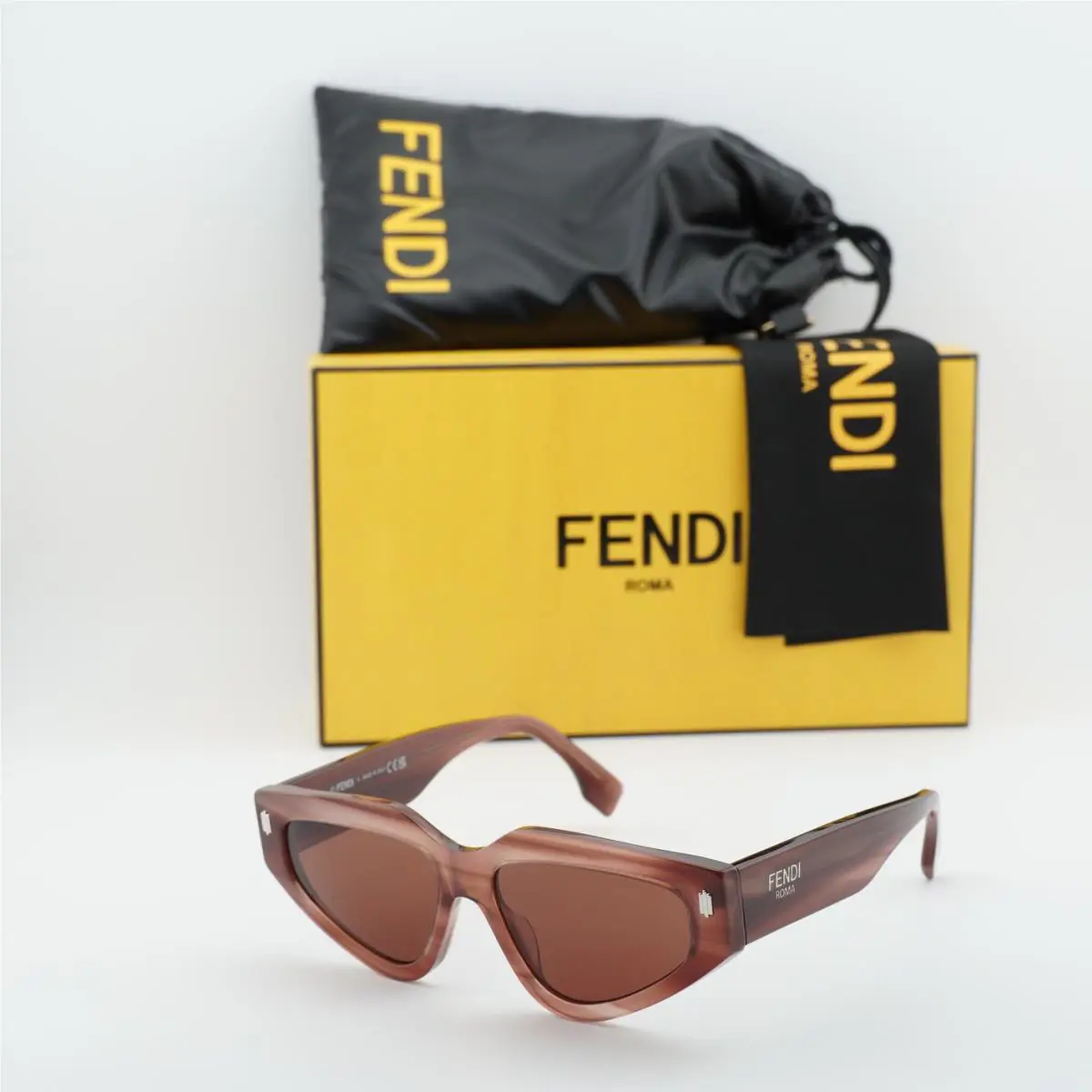 Fendi FE40163U 74S Striped Pink/red 54-15-145 Sunglasses