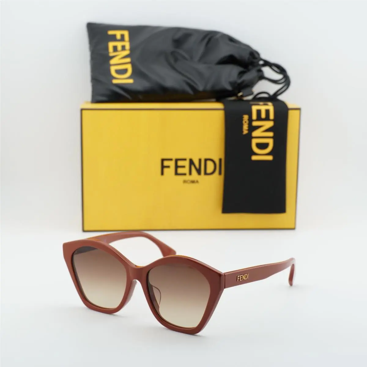 Fendi FE40175F 66F Red/brown Gradient 56-17-145 Sunglasses