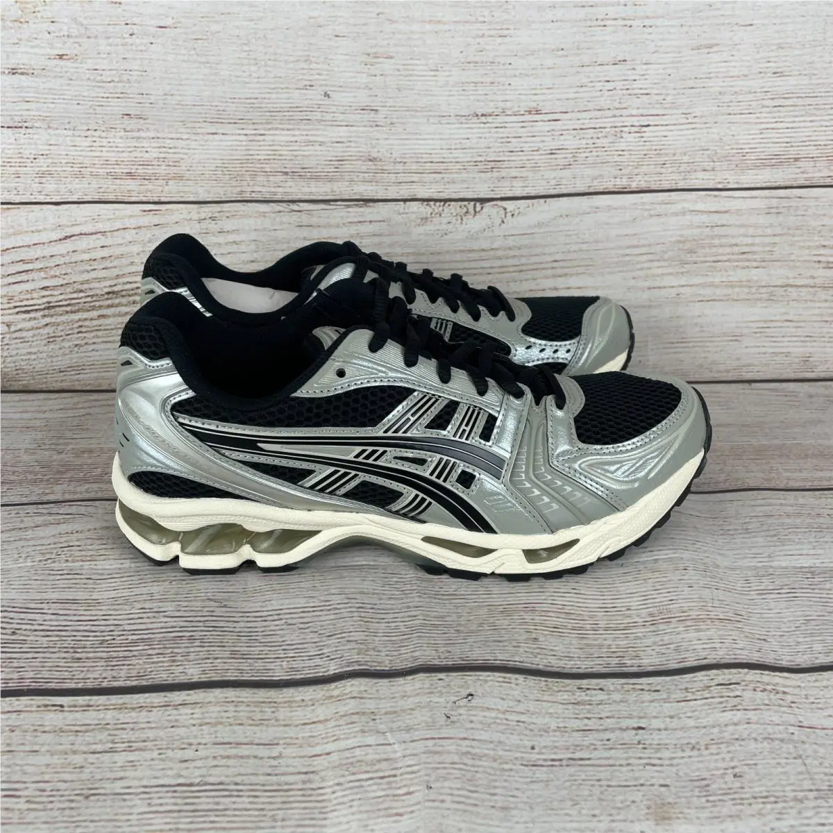 Asics shoes - Gray (UPC: 4550457189842) 2
