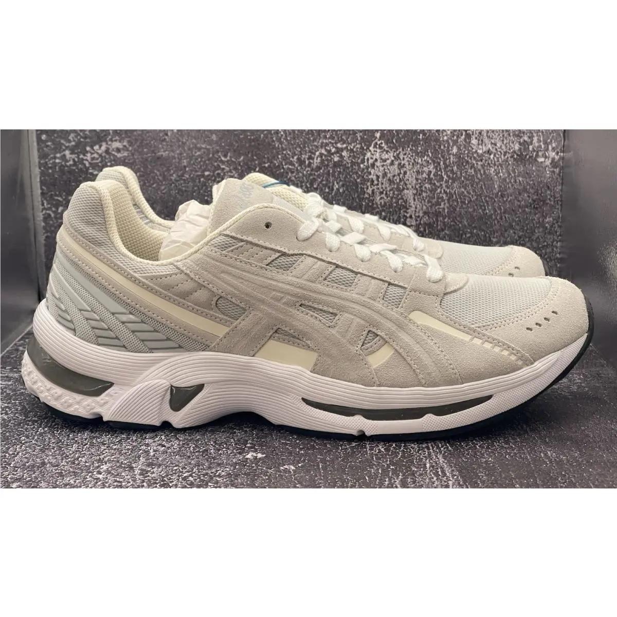 Asics shoes - ASICS GEL-Kyrios - 1201A038-020 - Gray 1
