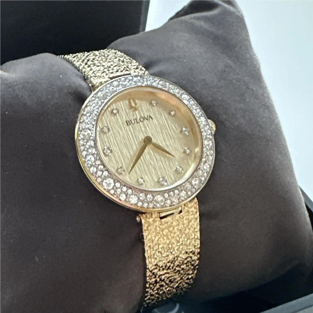 Bulova Crystal Collection Women`s Quartz Watch 98L321