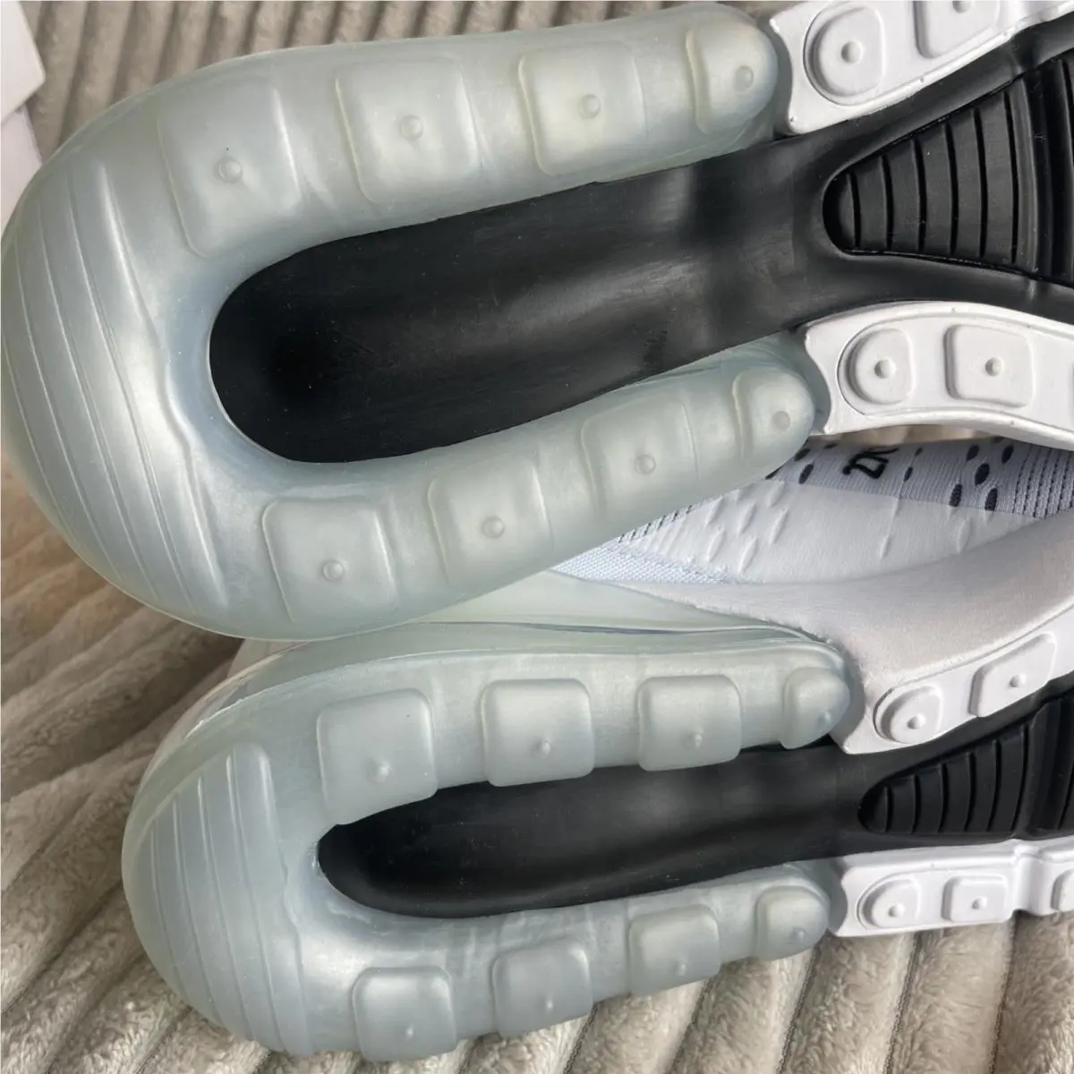 Nike shoes - Nike Air Max 270 - Air Max - AH6789-100 - White (UPC: 0888413779955) 3