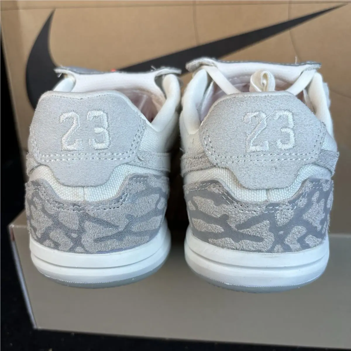 Nike shoes - Jordan Tiempo Streetgato Se - Tiempo Streetgato - II7579-016 - Phantom 4