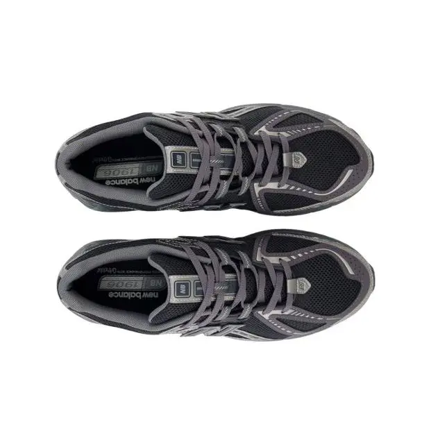 New Balance shoes - 1906R - M1906RES - Black 1