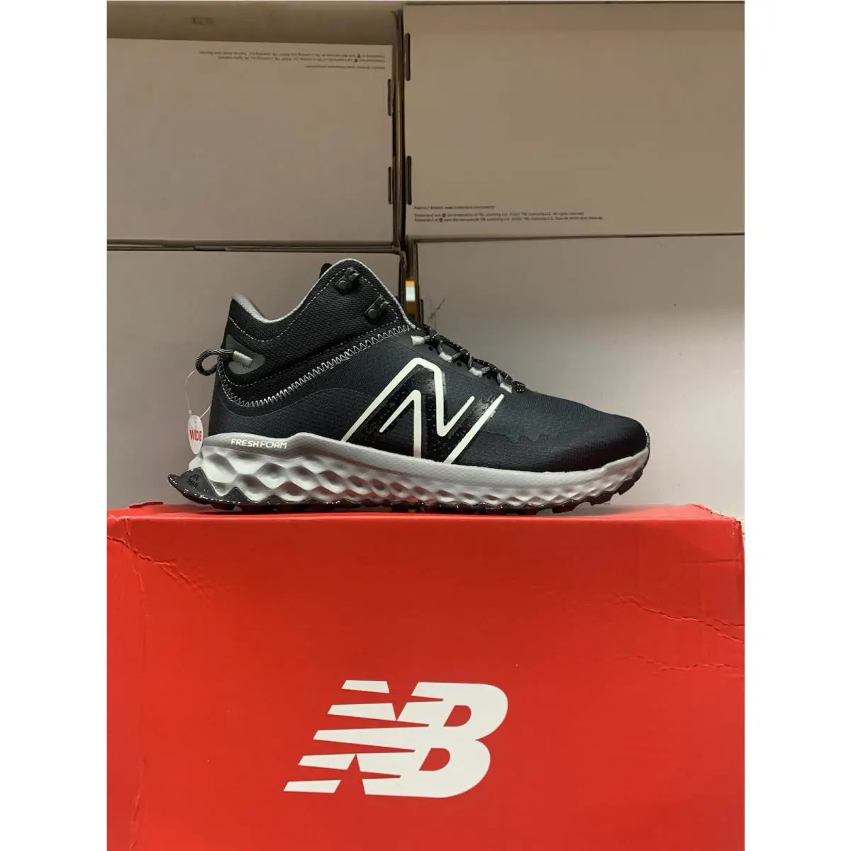 New Balance shoes - New Balance Fresh Foam - Fresh Foam - MTGAMCLB - Black 4